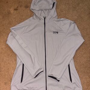 Mountain Hardwear Women’s Light Gray Zip Up Jacket Size XL